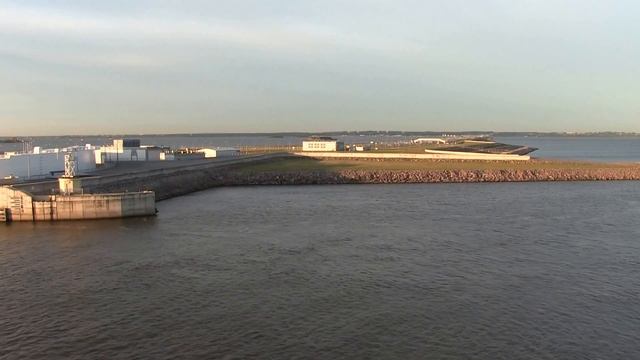 Passing through the C-1 floodgates in Kronstadt , Russia . смотреть онлайн