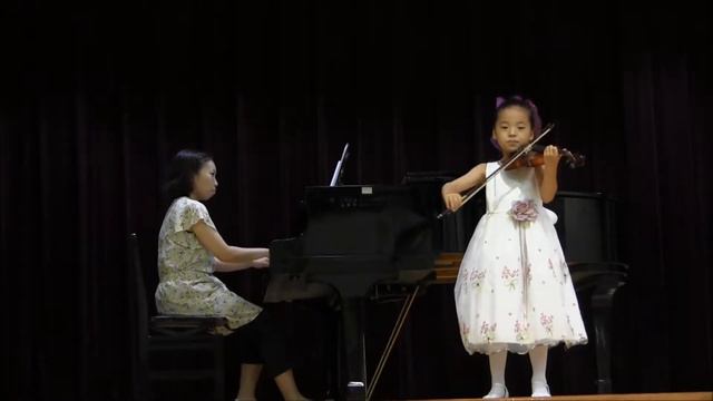 Menuet from Mozart's String Quartet No.15-3 смотреть онлайн