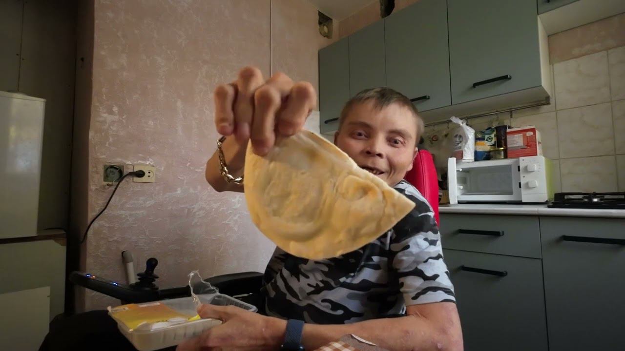 Отдохнул и вернулся обратно Домой смотреть онлайн