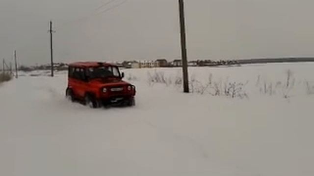 Уаз по снегу, уаз в снегу, блокировки уаз, уаз на 35 колесах смотреть онлайн