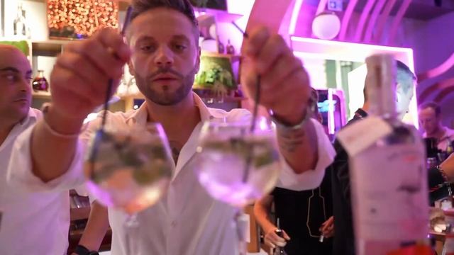 MOKI Modern Kitchen смотреть онлайн