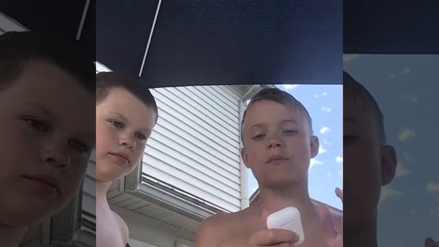 Beats Solo3‘s vs AirPods смотреть онлайн