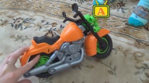 Играем в мотоцикл,обзор мотоцикла для детей