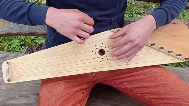 Гусли крыловидные 9-ти струнные смотреть онлайн