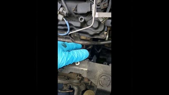 2011 nissan altima sr 3.5 small coolant hose leak, front engine (fix) (molded bypass hose) смотреть онлайн