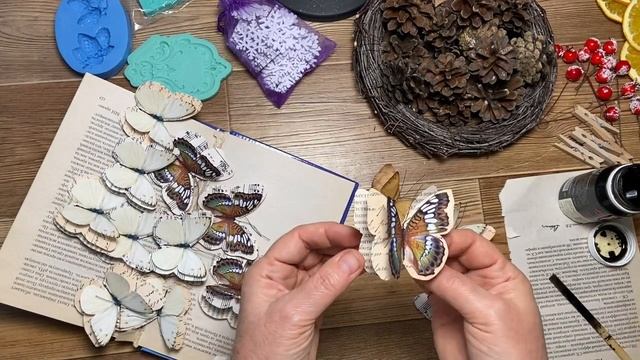 Винтажные БАБОЧКИ из бумаги - отличный элемент декора! Как их сделать и где использовать - варианты смотреть онлайн