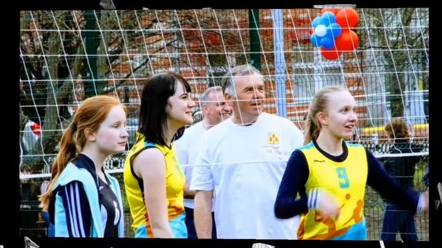 Открытие спортивной площадки смотреть онлайн
