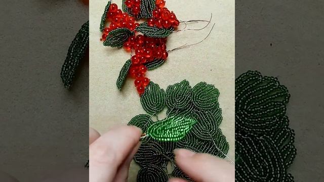 Красная смородина. Собираем куст смотреть онлайн