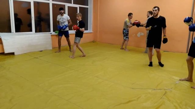 Маркин. Д.Н.Тула. Индивидуальные и групповые тренировки для детей и взрослых, по боевым искусствам! смотреть онлайн