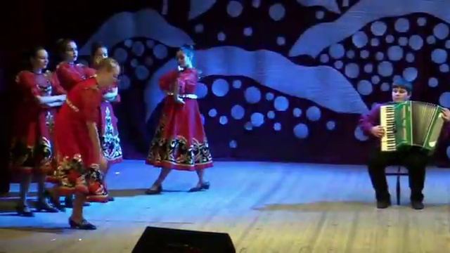 верхнемамонский лицей 2017 гармонист и барыня смотреть онлайн