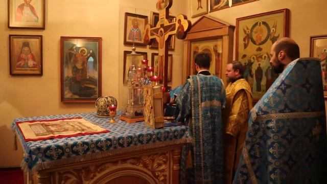 Херувимская песнь. Воскресная Литургия. 22 сентября 2019 г. смотреть онлайн