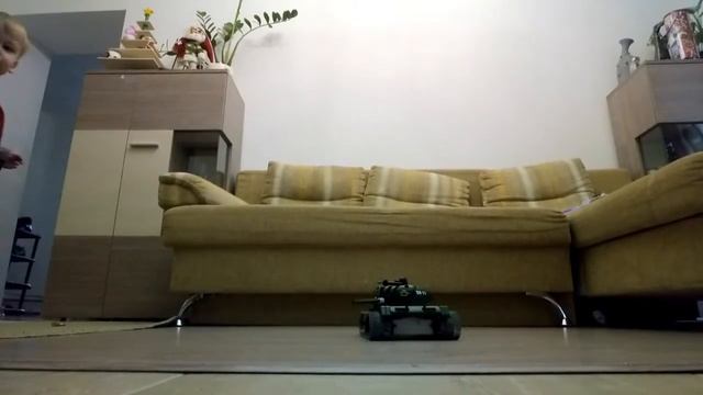 Сборочный танк на пульте управления, аналог lego technic HD смотреть онлайн