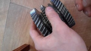 вылетает вторая передача коробка переключения