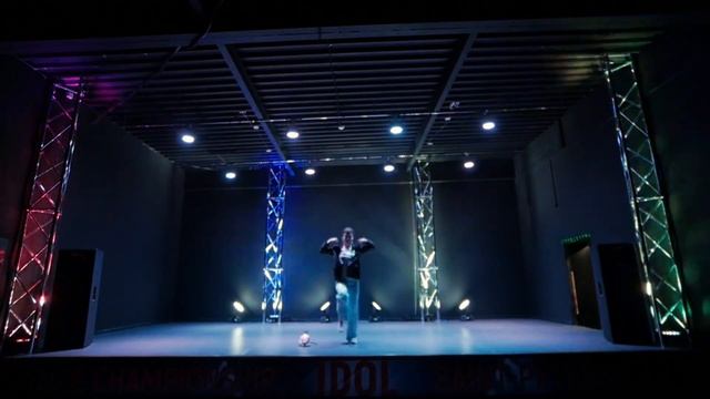 Чернявская Софья /IDOL DANCE смотреть онлайн