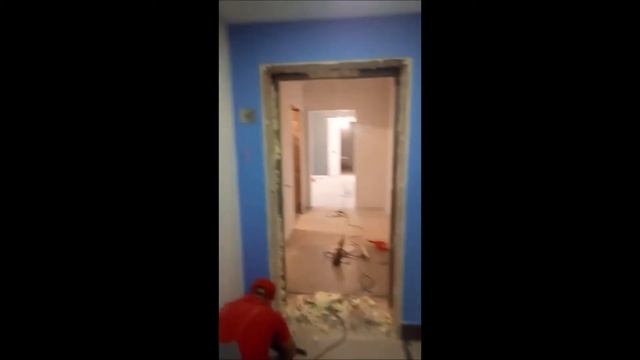 Монтаж двери Ultimatum MP КВ-13L и демонтаж строительной двери смотреть онлайн