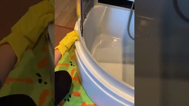 Мойка душевой кабины / Чем отмыть душевую кабину смотреть онлайн