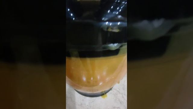 морковный смузи с курагой и апельсином