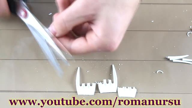 Как сделать клыки вампира для Хэллоуина своими руками / How to make vampire fangs for Halloween смотреть онлайн