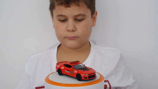 Camaro 2017 ZL-1 металлическая машинка Kinsmart