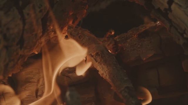 Расслабляющие звуки костра / Relaxing fire sounds смотреть онлайн