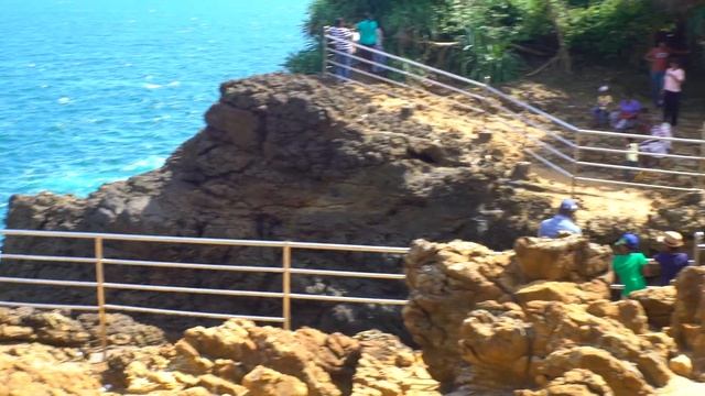 TANGALLE | OUR FAVOURITE PLACE IN SRI LANKA смотреть онлайн