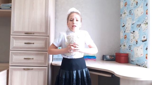 Тонких Юлия, Л. Тасси: "Оборванного мишку утешала" смотреть онлайн