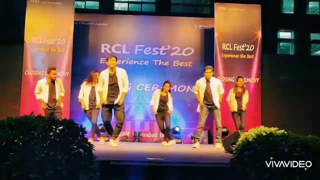 Jai Jai Shiv Shankar Group Dance смотреть онлайн