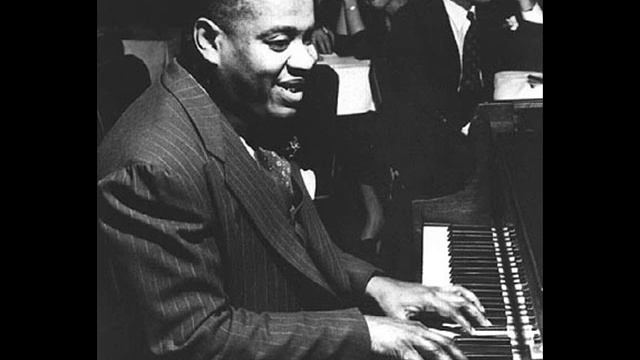 Art Tatum plays Tea for Two (1940) смотреть онлайн