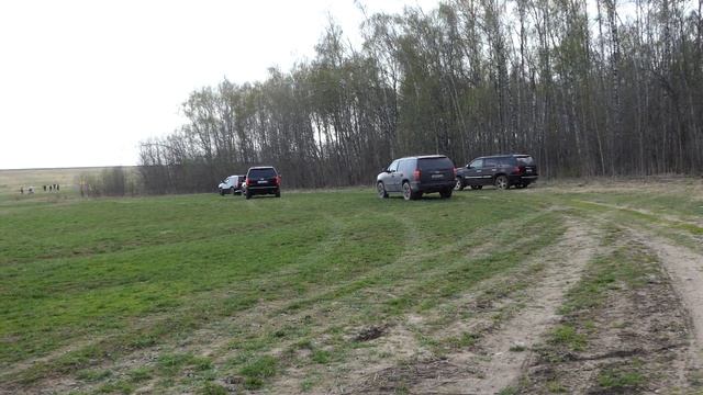 А потом на поле приехали они) Шевроле Тахо. смотреть онлайн