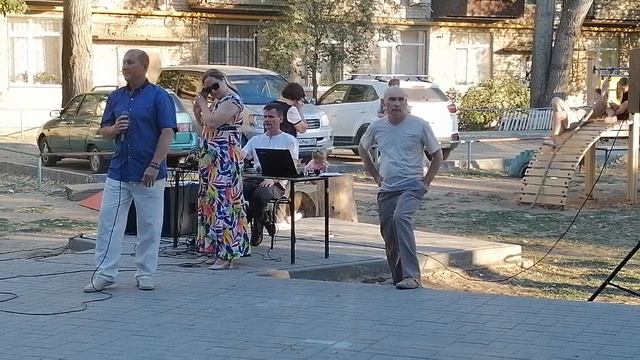 Леонид Горохов "Детство" смотреть онлайн