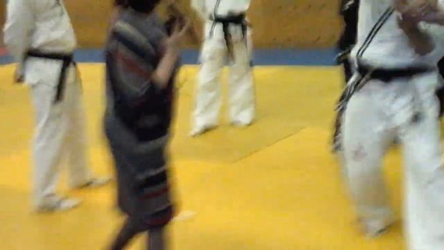 16. принцип броска на кисть