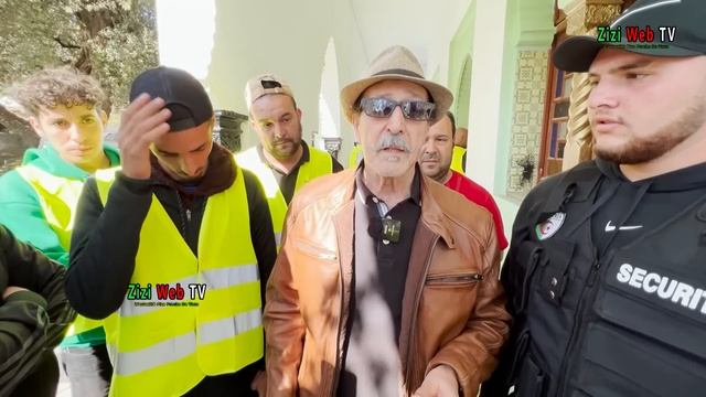 Lounis Ait Menguellet Rend Hommage à Feu Cherif Hamani … Les Détails … смотреть онлайн