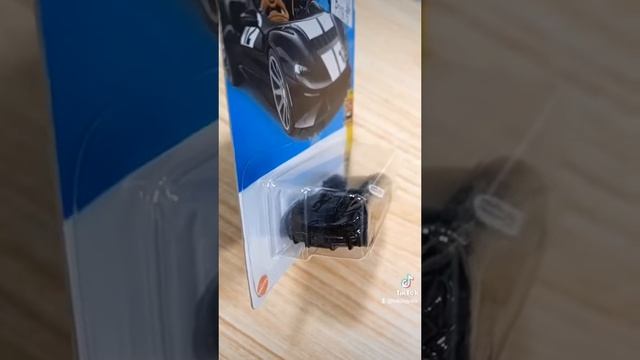 Mclaren Elva смотреть онлайн