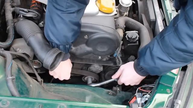 Своими руками #5 - Замена приводного ремня смотреть онлайн