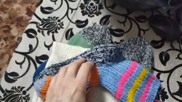 Что готовила... Ремонтирую носки и куртку....Тыква...Муж делает напольную вешалку своими руками...