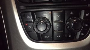 Про двухзонный климат контроль Opel Astra j.