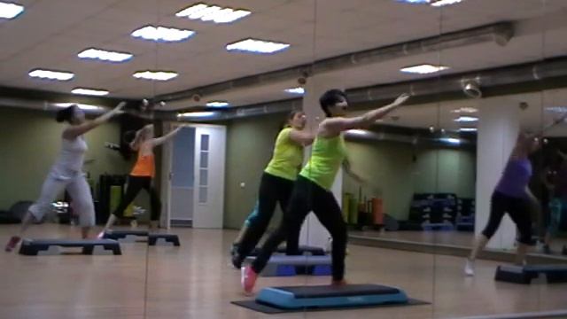 Степ аэробика/Часть 4. Базовый курс. SuperFitness Company