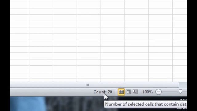 Using Excel's Status bar functions. смотреть онлайн