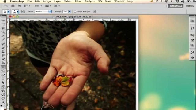 How to Use a Brush to Blur the Background in Photoshop смотреть онлайн