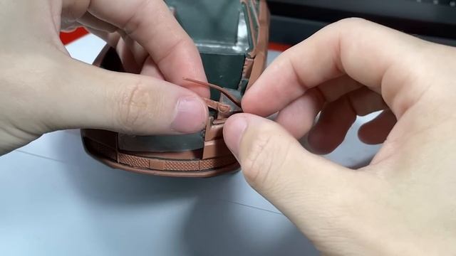 Превращение пластилина в машину, Rolls Royce, 168 часов работы за 16 минут смотреть онлайн