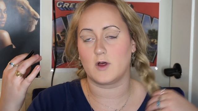 Pamela Anderson Makeup Tutorial | Brittany Broski смотреть онлайн
