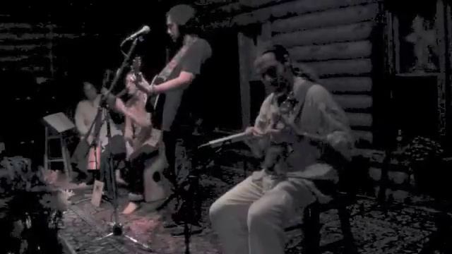 "Gayatri Mantra/Love Belongs to Everyone" a Kirtan with David Newman смотреть онлайн