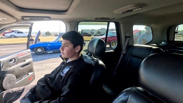 2006 GMC Envoy Denali Two Sundown Audio Nightshade Four Digital Design Audio Vo 8s