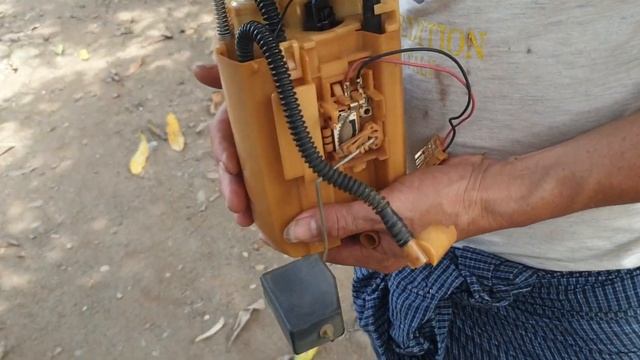 How To Repair Old Honda Fit 2001 Fuel Pump Filter At Home #hondafit