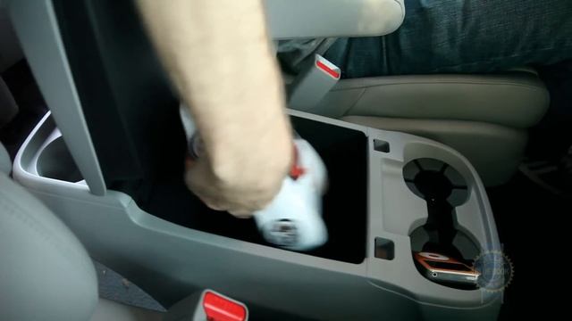 2013 Honda Odyssey Review - Kelley Blue Book смотреть онлайн