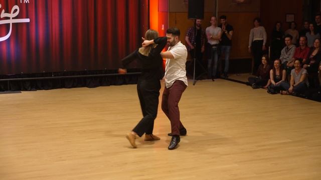 Ben Morris & Vicotria Henk "Thong Song" - ProShow - Budafest 2022 смотреть онлайн