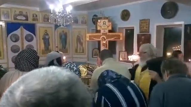 Пребывание иконы и частицы мощей Матроны Московской в с. Иванцево 13.03.2018 смотреть онлайн