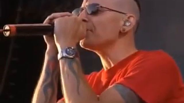 Linkin Park - CRAWLING (Rock Am Ring 2004)