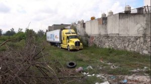 Морг на колёсах  В Мексике нашли 157 мертвецов в кузове грузовика