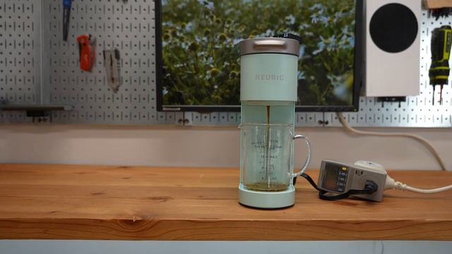 Slim Coffee Maker (Keurig K-Mini. Speed. Design. Power Consumption Tested) смотреть онлайн